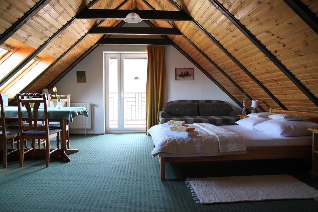 Libra Appartement Mikołajki Buitenkant foto