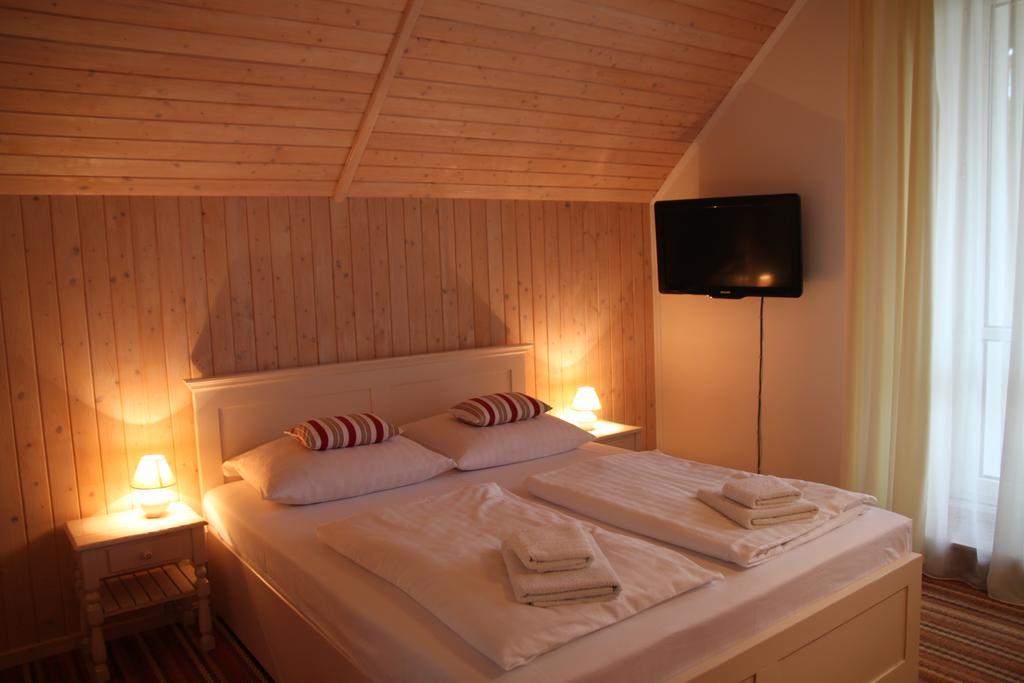 Libra Appartement Mikołajki Buitenkant foto