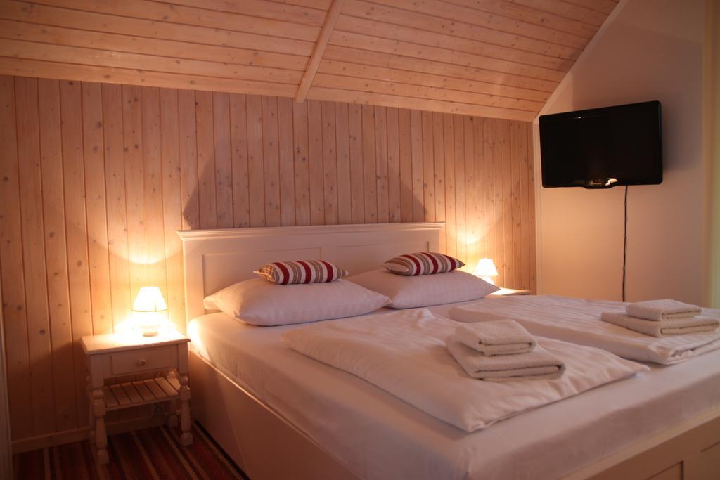 Libra Appartement Mikołajki Buitenkant foto